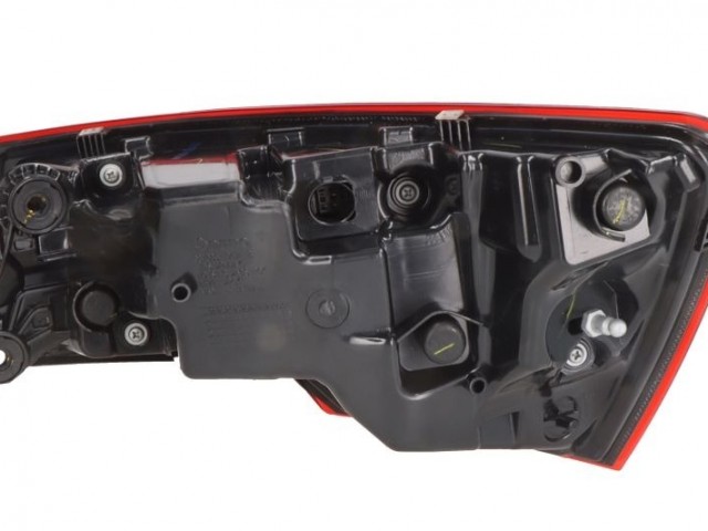 Skoda Octavia IV. 2020-2024 utángyártott új bal hátsó külső lámpa LED (kombi) DEPO