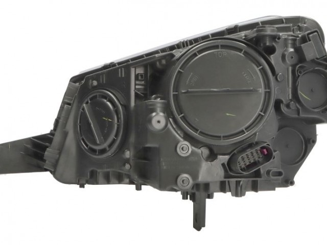 Skoda Yeti 2013-2017 utángyártott új jobb első fényszóró 2H7 (motorral) DEPO