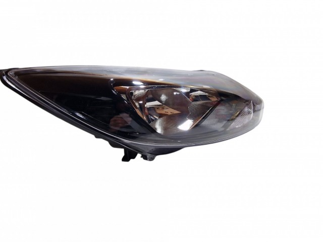 Ford Focus III. 2011-2014 utángyártott új jobb első fényszóró H1/H7  fek. h. (motorral) DEPO