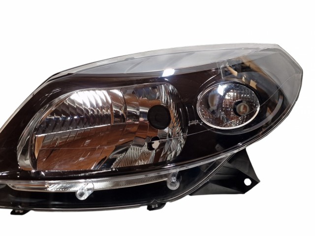 Dacia Sandero Stepway 2009-2012  utángyártott új bal első fényszóró H4 fekete h. (belülr. áll. is) DEPO