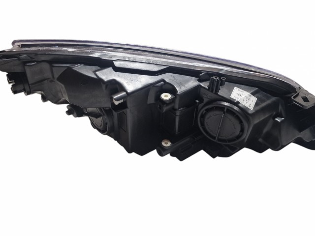 Opel Astra J 2012-2020 utángyártott új bal első fényszóró 2H7 fekete h.  (motorral) TYC