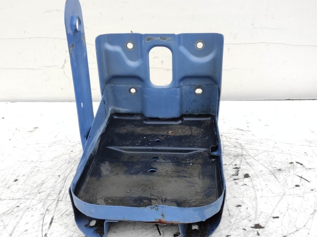 212423 Fiat Freemont 2011-2015 Akkumulátor tartó, tálca K05178247AB