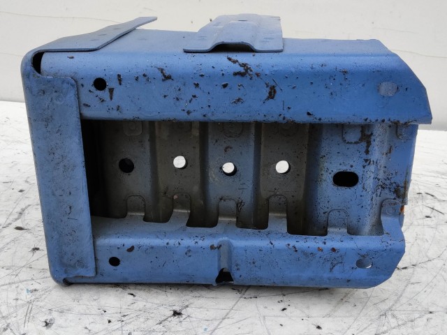 212423 Fiat Freemont 2011-2015 Akkumulátor tartó, tálca K05178247AB