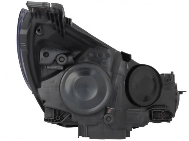 Ford Focus III. 2014.10.01-2018.04.09 utángyártott új bal első fényszóró H1/H7 fekete h. (motorral) DEPO