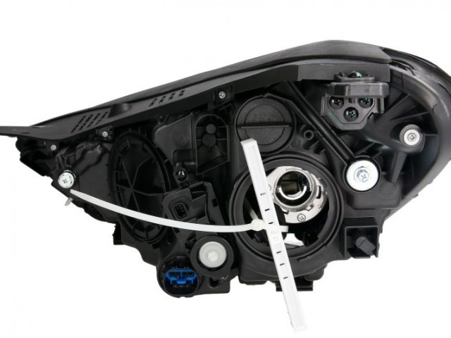 Hyundai Tucson 2015.01.01-2018.06.30 utángyártott új jobb első fényszóró 2H7+LED (motorral) TYC