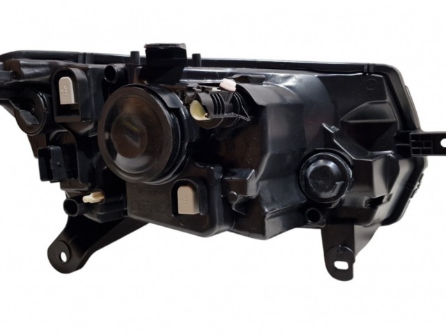 Dacia Logan II., Sandero II. 2012-2017 utángyártott új bal első fényszóró H4 fekete h. (manuális) DEPO