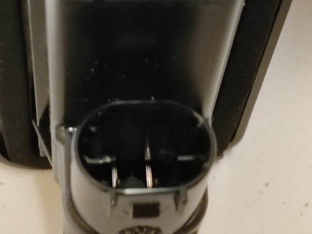 Alfa Romeo Stelvio gyári új rendszámtábla világítás