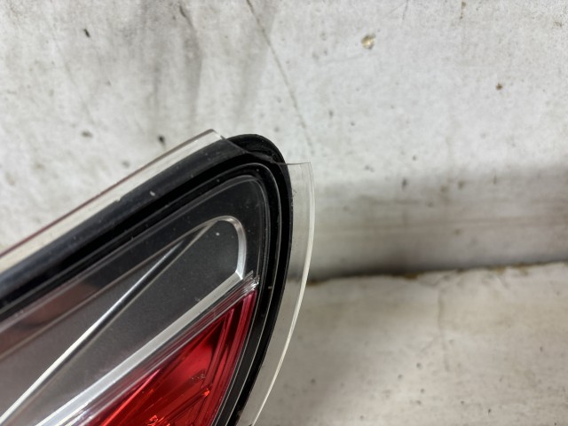 211886 Lancia Delta 2008-2014 Lámpa , Fényszóró használt  bal hátsó a képen látható sérüléssel