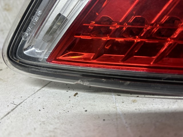 211886 Lancia Delta 2008-2014 Lámpa , Fényszóró használt  bal hátsó a képen látható sérüléssel