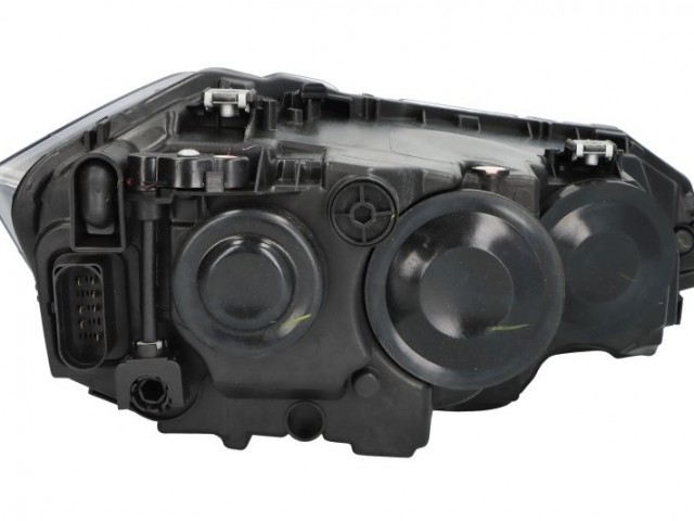 Volkswagen Polo Mk6 2017.06.01-2021.06.20 utángyártott új bal első fényszóró 2H7 (motorral) DEPO