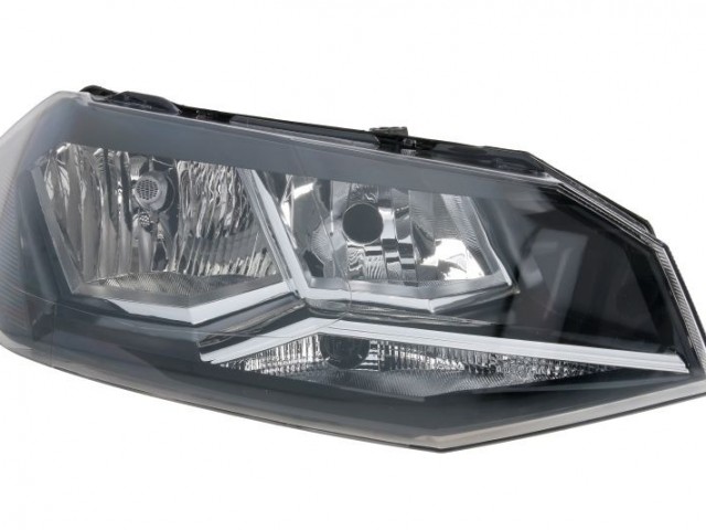 Volkswagen Polo Mk6 2017.06.01-2021.06.20 utángyártott új jobb első fényszóró 2H7  (motorral) TYC