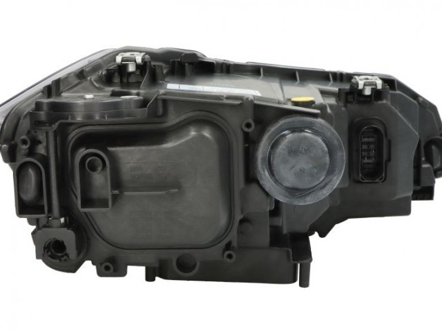 Volkswagen Polo Mk6 2017.06.01-2021.06.20 utángyártott új bal első fényszóró LED (motorral) piros betét GTI TYC