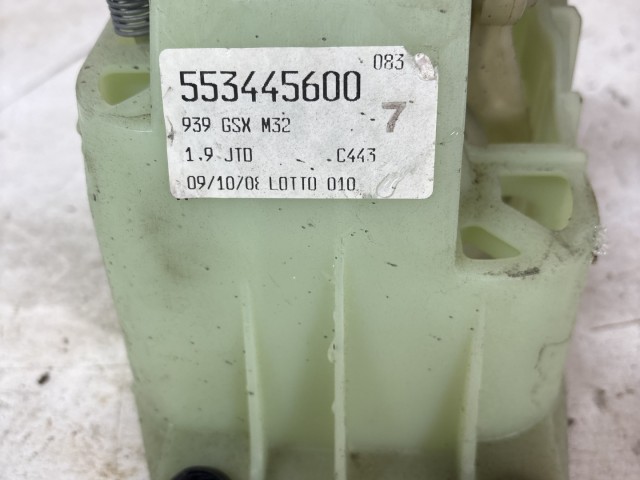 212579 Alfa Romeo 159 2005-2011 1,9 Diesel váltókulissza