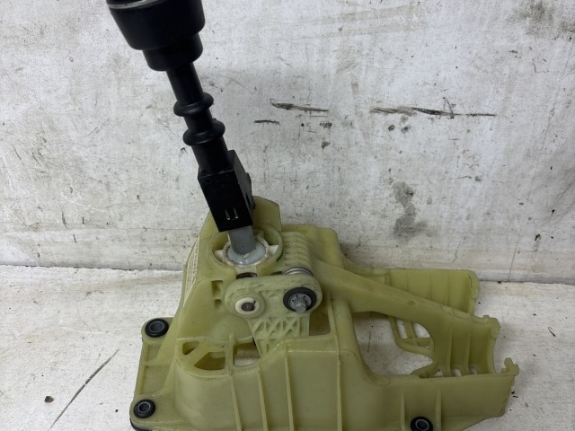 212566 Alfa Romeo 159 2005-2011 3,2 v6 váltókulissza