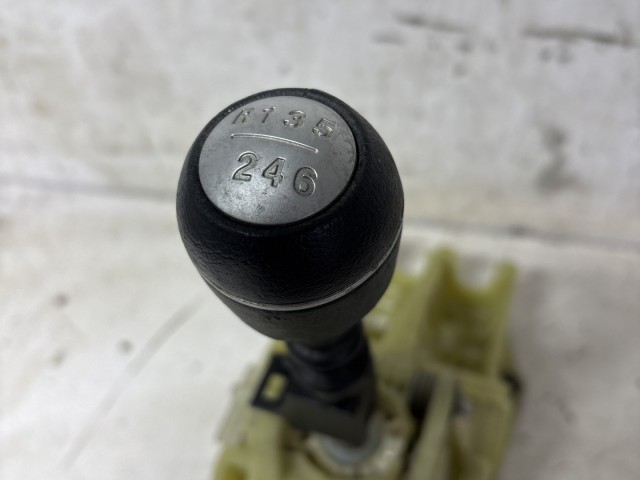 212566 Alfa Romeo 159 2005-2011 3,2 v6 váltókulissza