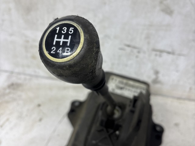 212558 Fiat Grande Punto  2005-2009 1,3 16v Diesel 75 Le váltókulissza 55344370