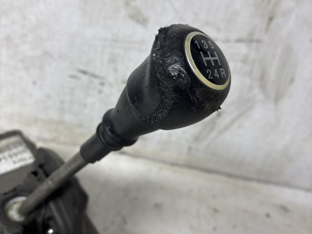 212558 Fiat Grande Punto  2005-2009 1,3 16v Diesel 75 Le váltókulissza 55344370