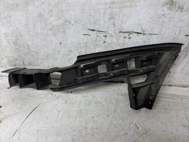 Volkswagen Touran 2003-2015 2003-2008 Lökhárító tartó használt  jobb hátsó
