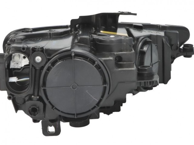 Audi A3 (8V1, 8VK,) 2016.04.01-2020.02.28 utángyártott új bal első fényszóró D5S/H8+LED napp.fény  (motorral)