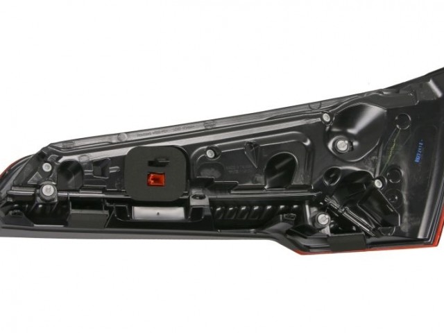 Audi Q5  FY 2018-2025 utángyártott új bal hátsó lámpa dinamikus index LED TYC