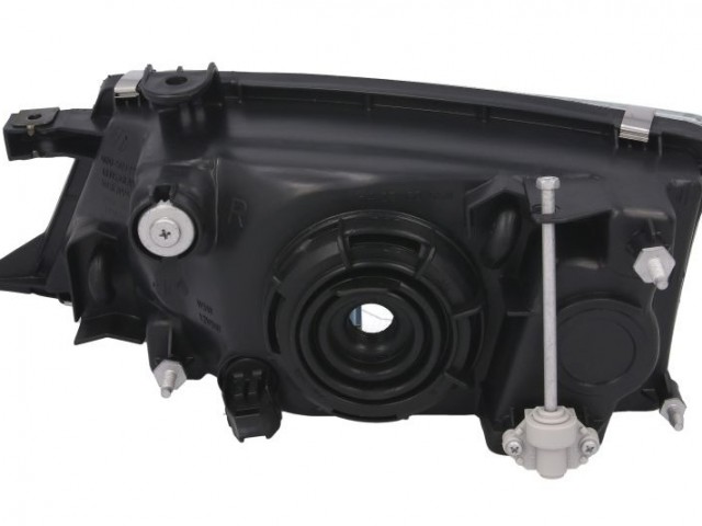 Suzuki Baleno 1 1995.03.01-1998.08.31 utángyártott új jobb első fényszóró H4 (manuális) TYC