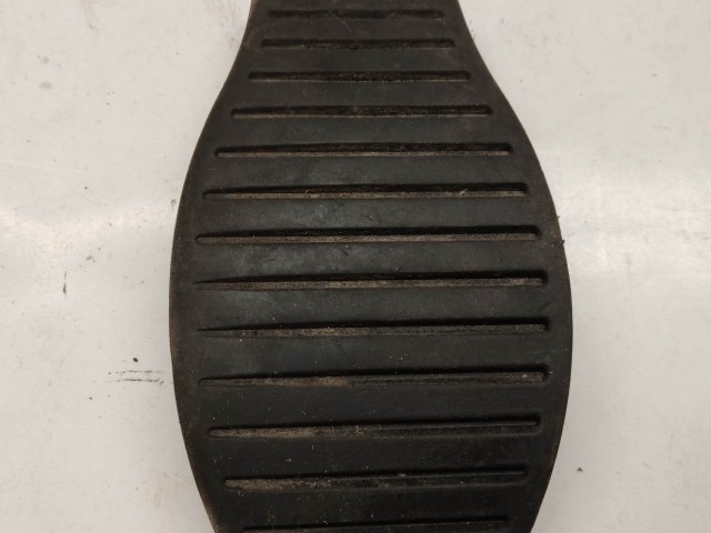 Fiat Grande Punto  2005-2009 Pedálgumi használt  
