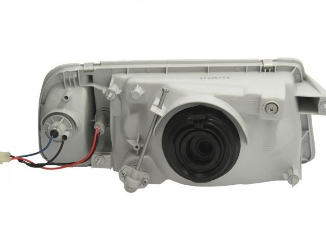 Suzuki Vitara 1988-1998 utángyártott új bal első fényszóró H4 sárga villogóval DEPO