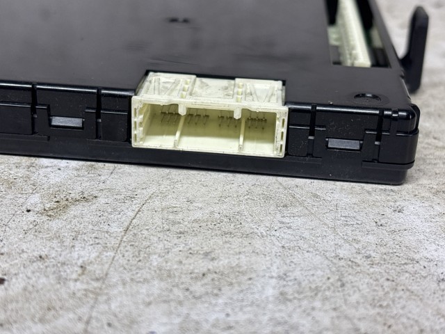 Toyota Auris 2012-2019 E18 2012-2019 Elektronika használt 