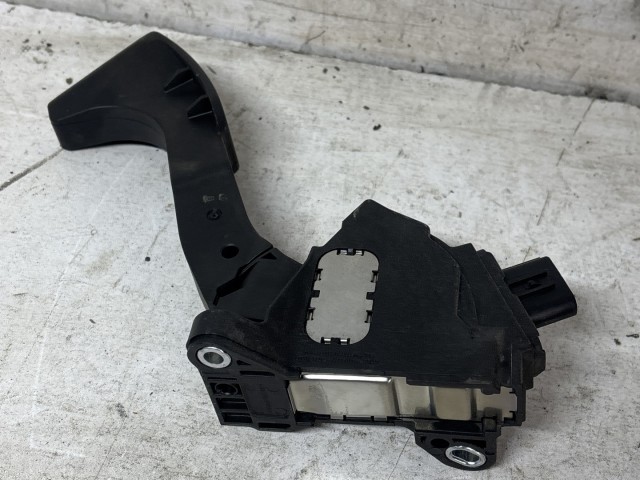 Toyota Auris 2012-2019 E18 2012-2019 Gázpedál használt   