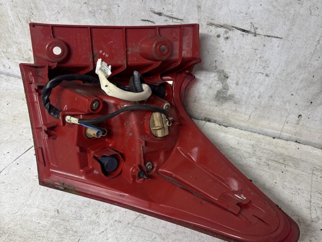 212793 Toyota Auris 2012-2019 E18 2012-2019 Lámpa , Fényszóró használt  bal hátsó