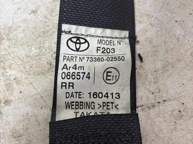 Toyota Auris 2012-2019 E18 2012-2019 Biztonsági öv és csat használt  Bal/Jobb hátsó 