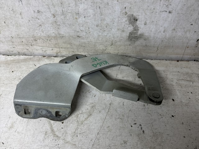 Ford Kuga I. 2008-2012 2008-2012 Motorháztető zsanér használt  jobb