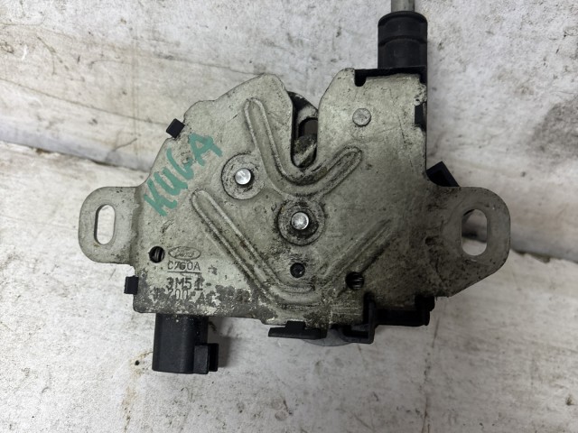 Ford Kuga I. 2008-2012 2008-2012 Zár használt  motorháztető