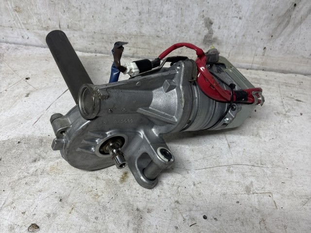 Toyota Auris 2012-2019 E18 2012-2019 Elektromos szervó használt  