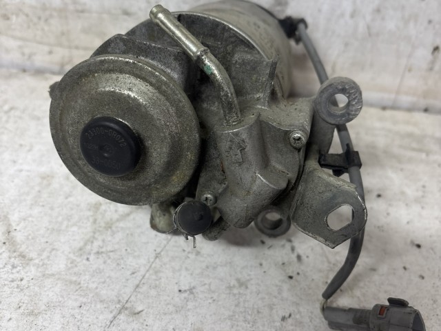 Toyota Auris 2012-2019 E18 2012-2019 Üzemanyagszűrő ház használt  Diesel 