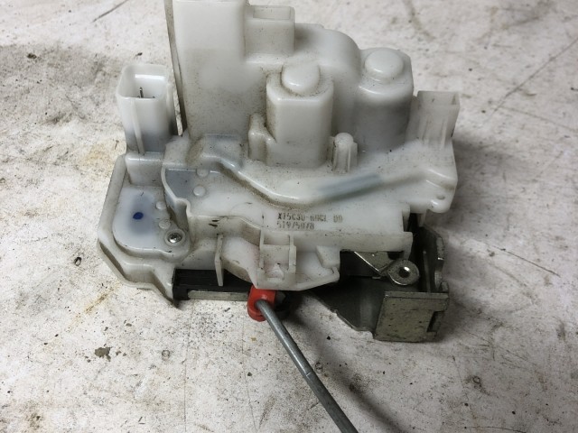 Fiat Doblo IV. 2015-2022 jobb első zár 51975078