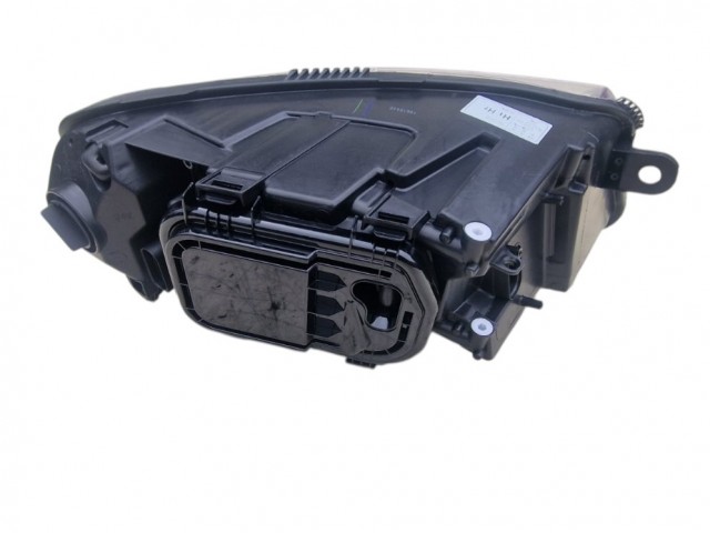 Audi A6 (C6/4F) 2004.05.01-2008.09.30 utángyártott új bal első fényszóró H1/H7 (motoros) TYC