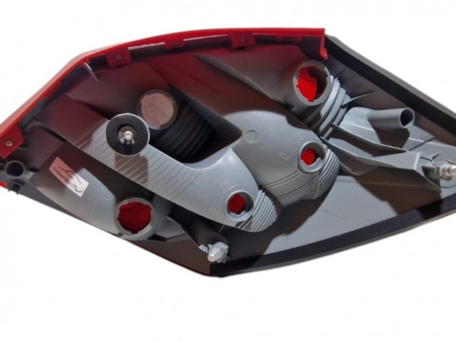 Skoda Fabia II.  2007-2014 utángyártott új bal hátsó lámpa (5 ajtós/Kombi)