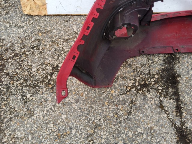 214199 Alfa Romeo MiTo 2013-2018 első lökhárító, a képen látható sérüléssel