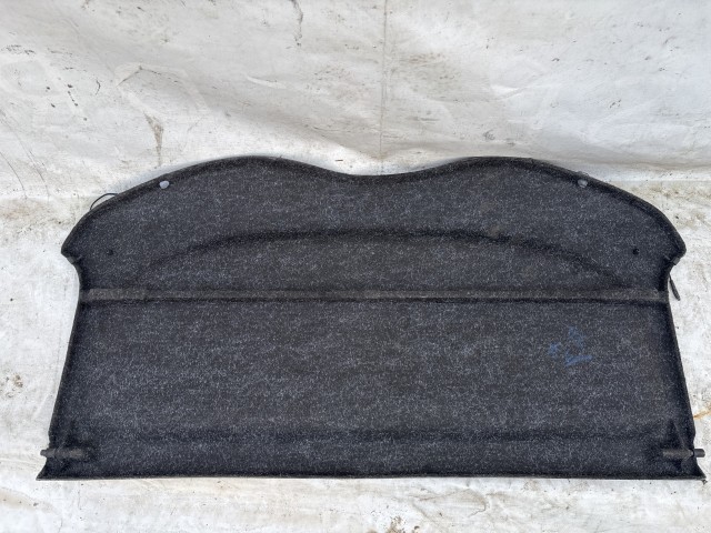 212816 Alfa Romeo 147 2000-2010 fekete színű kalaptartó, a képen látható állapotban 