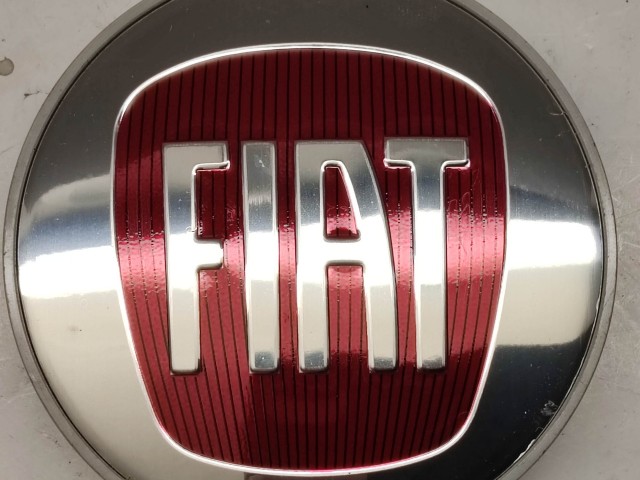 Fiat Freemont 2011-2015 Felni közép kupak használt  Bordó 