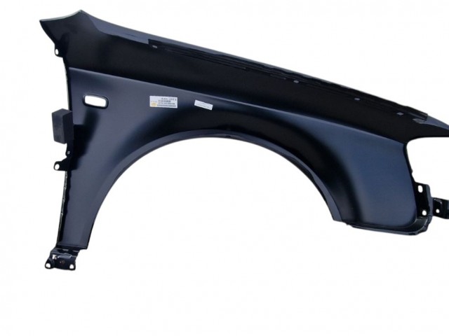 Audi A4 B7 2004.11.01-2007.10.31 utángyártott új bal első sárvédő