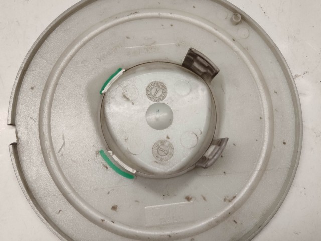 214287 Lancia Musa felni közép kupak, a képen látható 2 rögzítő fűl töréssel