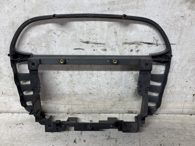Fiat Bravo 2007-2014 2007-2014 Közép Konzol Használt