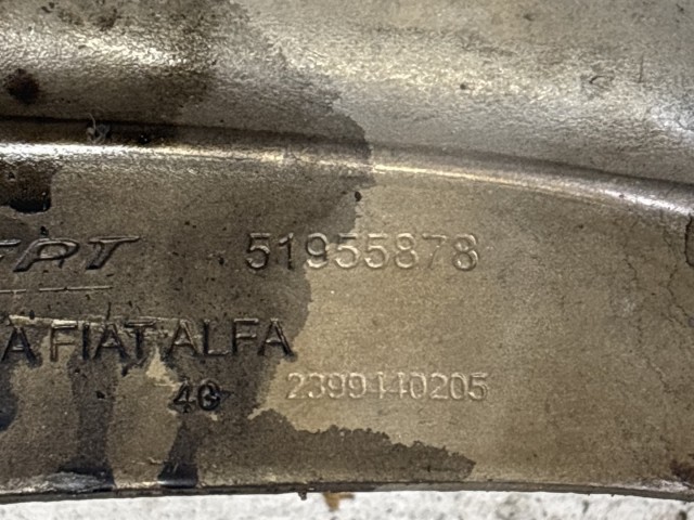 Fiat Freemont 2011-2015 Tartóbakok használt  vas bak  