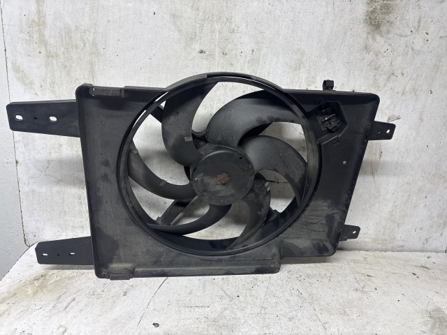 Hűtőventilátorkeret