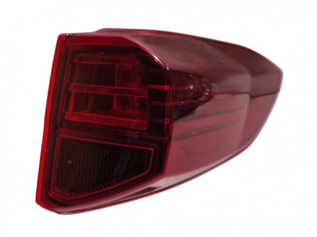 Suzuki Vitara 2018-2024 utángyártott új jobb hátsó külső lámpaLED