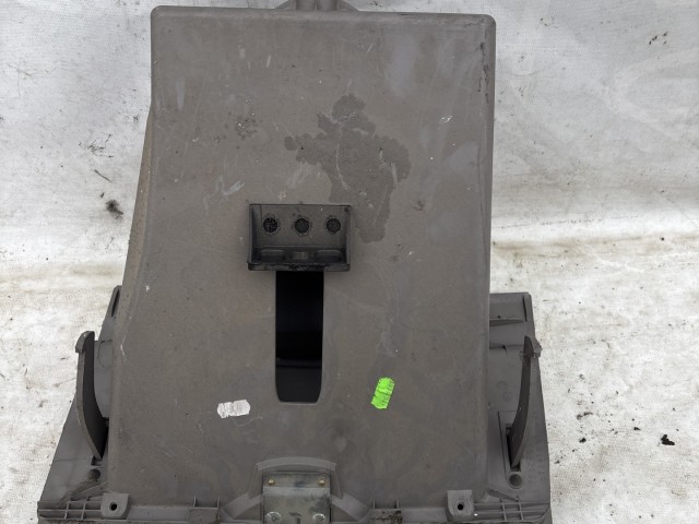 Fiat Panda II. 2003-2012 2003-2012 Kesztyűtartó ajtó használt  szürke 735320589