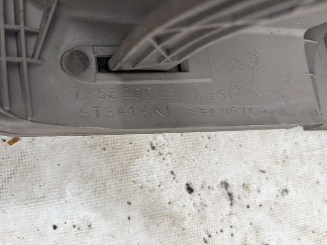 Fiat Panda II. 2003-2012 2003-2012 Kesztyűtartó ajtó használt  szürke 735320589