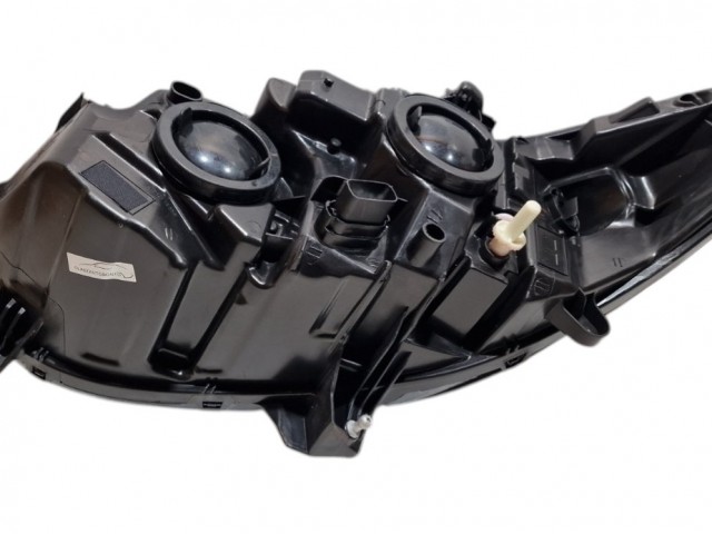 Ford Mondeo V. 2015-2019 utángyártott új jobb első fényszóró H7+H15 nappali fénnyel(motoros) DEPO